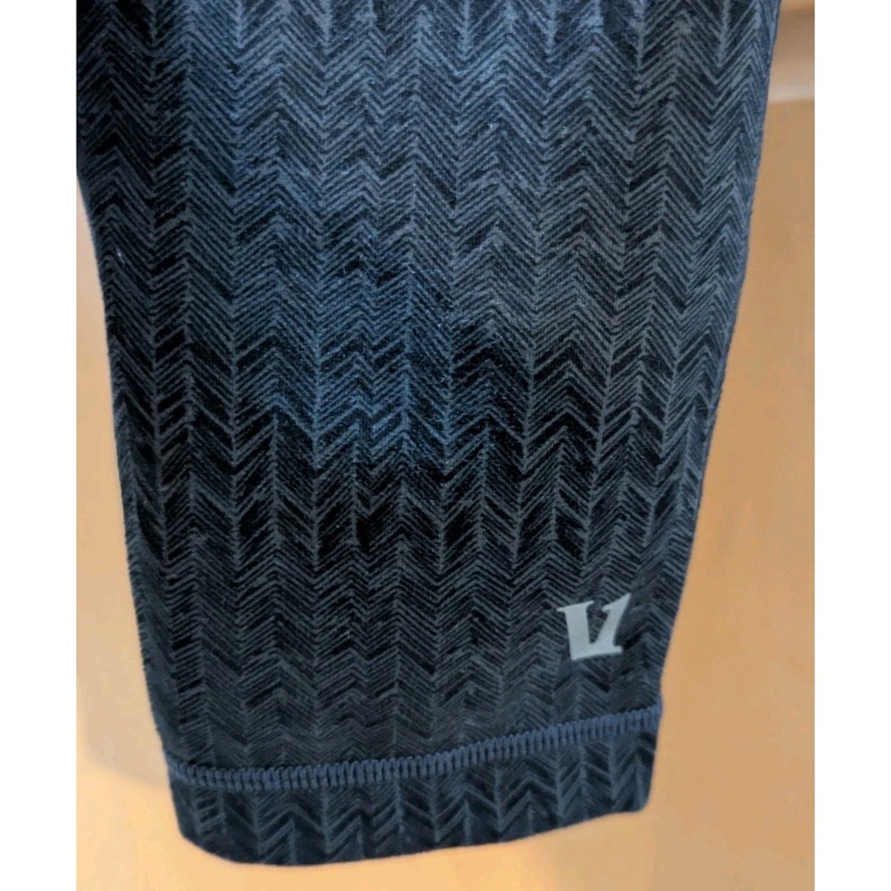 Vuori Gray Pace High Waisted Yoga Women's Activewear Leggings Size Medium - Picture 7 of 12